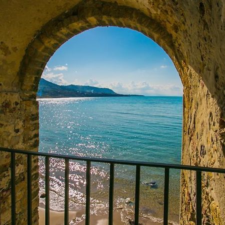 Casa Del Lavatoio Lägenhet Cefalù Exteriör bild