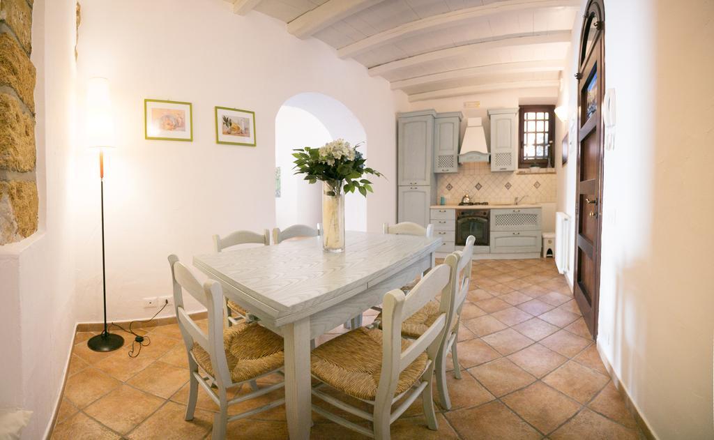 Casa Del Lavatoio Lägenhet Cefalù Exteriör bild