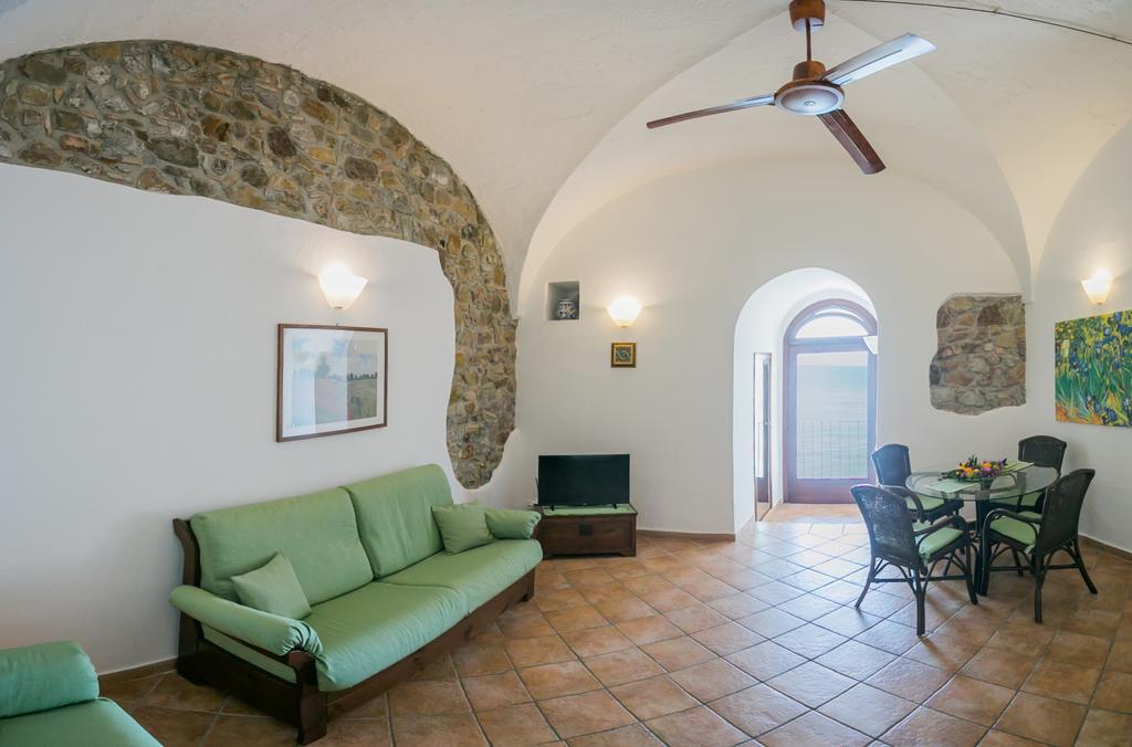 Casa Del Lavatoio Lägenhet Cefalù Exteriör bild